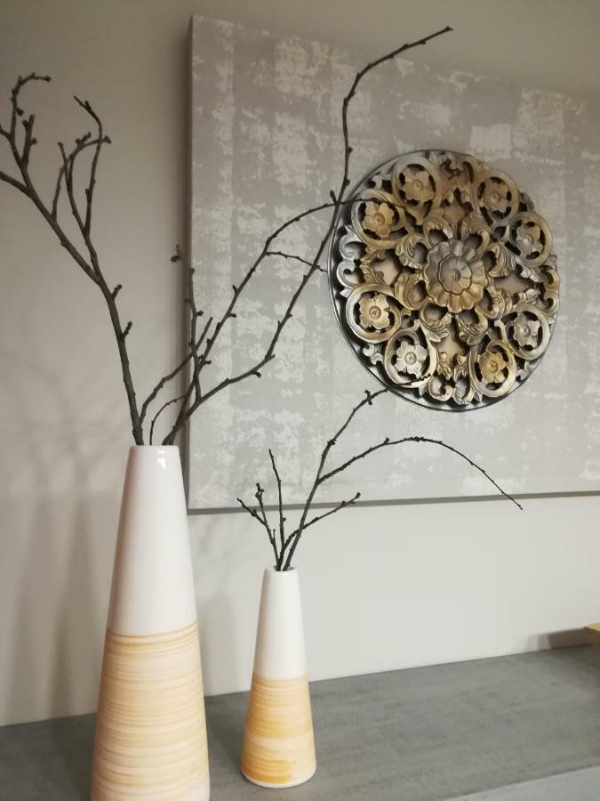 Apartamento Ilarcuris Con Patio Privado Toledo Exterior foto